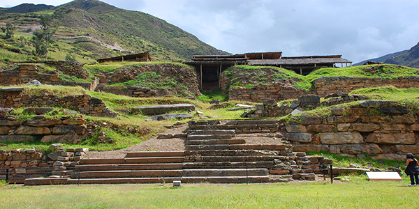 Olleros Llama Trek and Chavin de Huantar in Peru